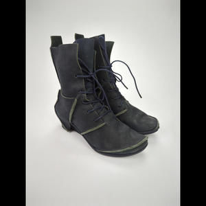 [SOLD] TRIPPEN Women's Sz 36 US 6 Navy Blue Leather Skulptur X+OS Lace Up Boots